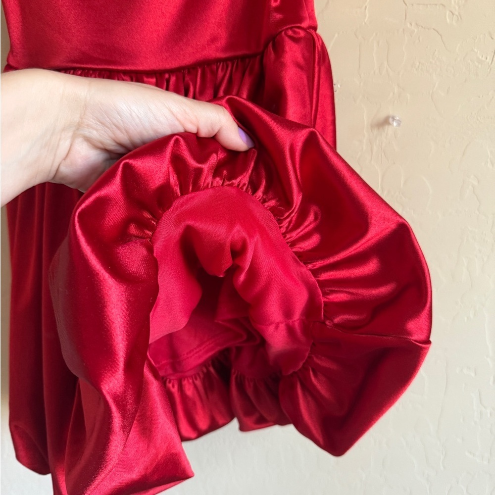 Charlotte Russe Bubble Hem Red Satiny Mini Spaghetti Strap Dress Small - Picture 2 of 7